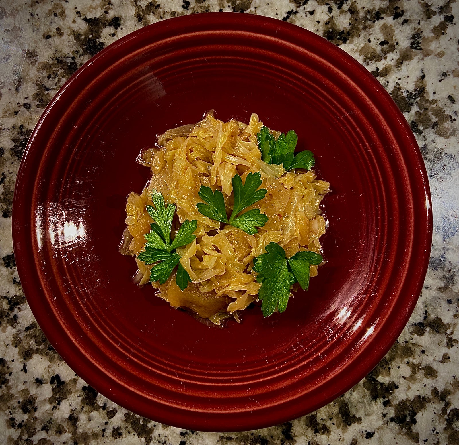 Braised Savoy Cabbage and Apples in Biancolilla